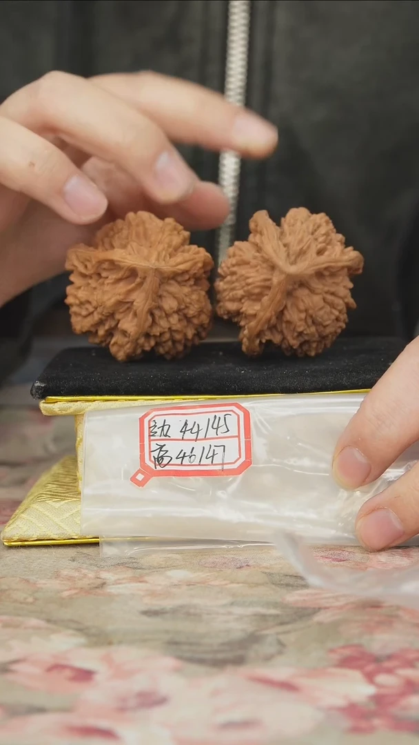 把件文玩核桃官帽三棱