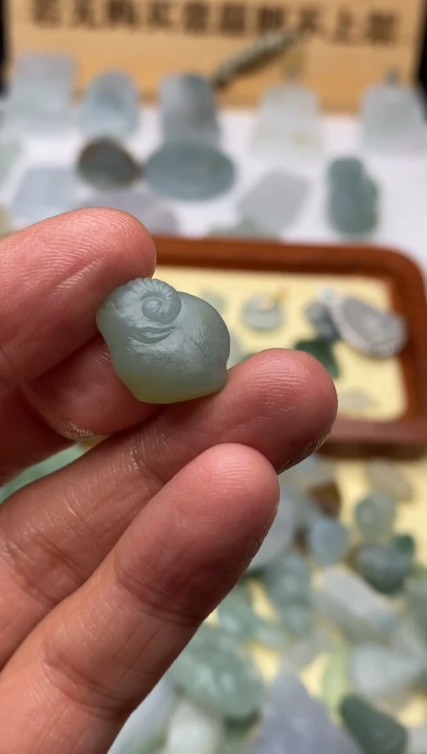 定制翡翠未镶嵌天然缅甸A货翡翠