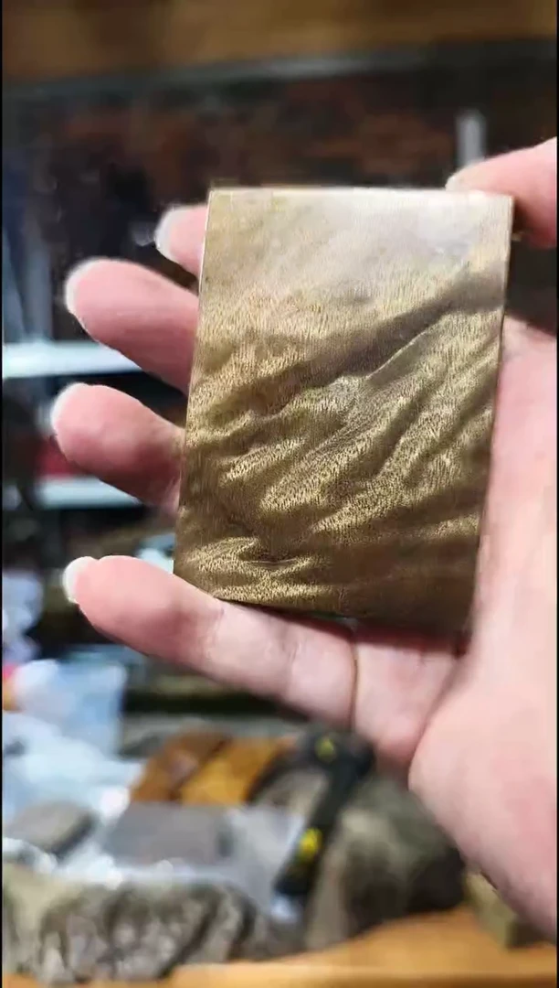 金丝楠无事牌手把件