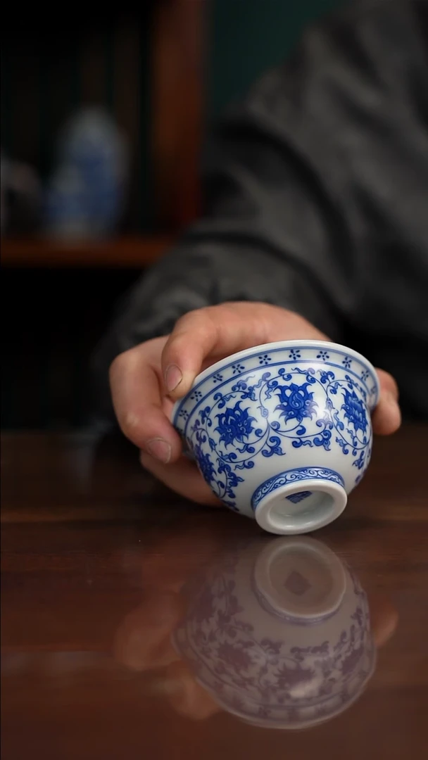 自成堂柴窑青花缠枝缠枝