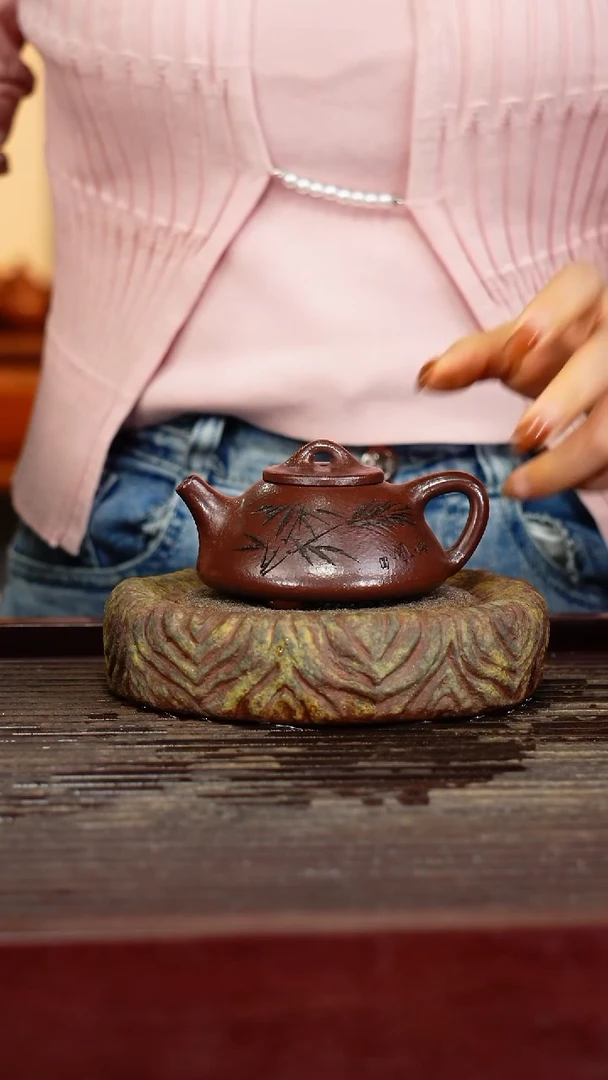 宜兴原矿紫砂壶茶壶宜兴原矿紫砂壶茶壶100C