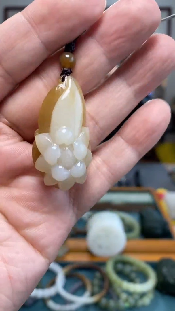 颈饰未镶嵌和田玉123