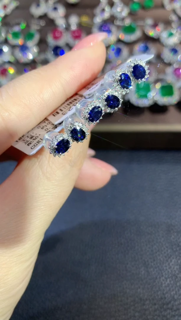 耳饰蓝宝石18K金镶嵌A14 多样性发货一件