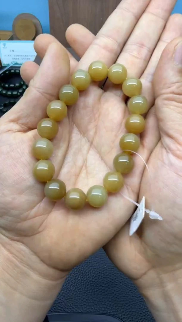 颈饰未镶嵌和田玉御**人62