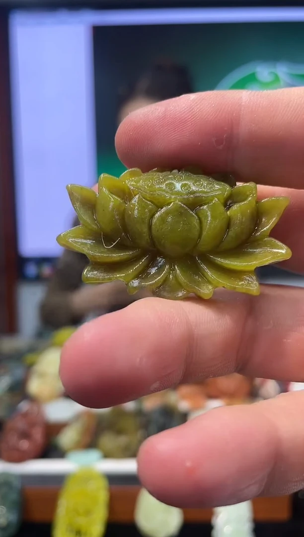 【闪购商品】岫玉吊坠未镶嵌·