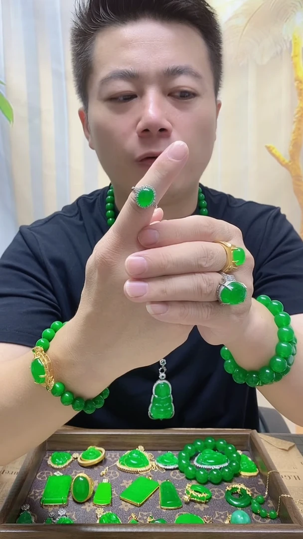 银S925镶嵌戒指翡翠翡翠戒指