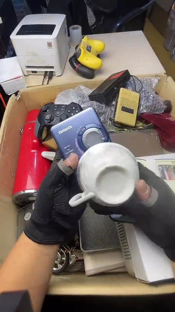 老*连二手商品不退不换