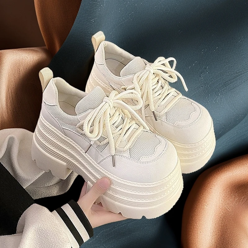 柚子有茗2025春季新款小个子增高显瘦显脚小10公分网面休闲小白鞋