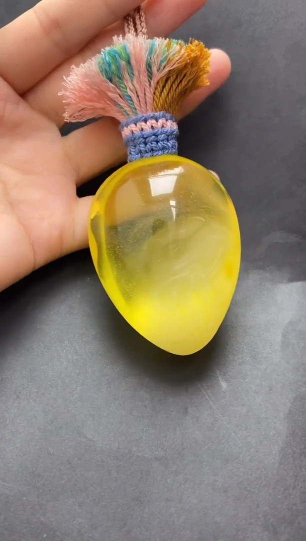 裸石琥珀未镶嵌吊坠