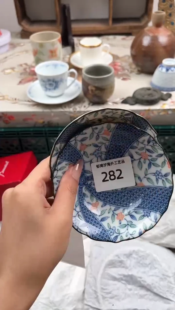 瓷片咖****。B 282