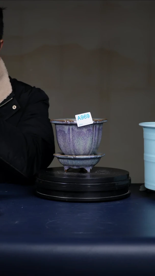 其他瓷A969号宋钧葵口式花盆  口径15高10.2 NO退NO换