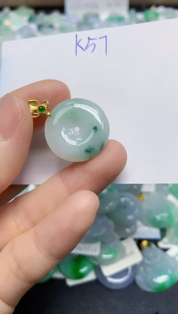 颈饰未镶嵌翡翠天然缅甸翡翠A货翡翠百元以上9元证书费自理