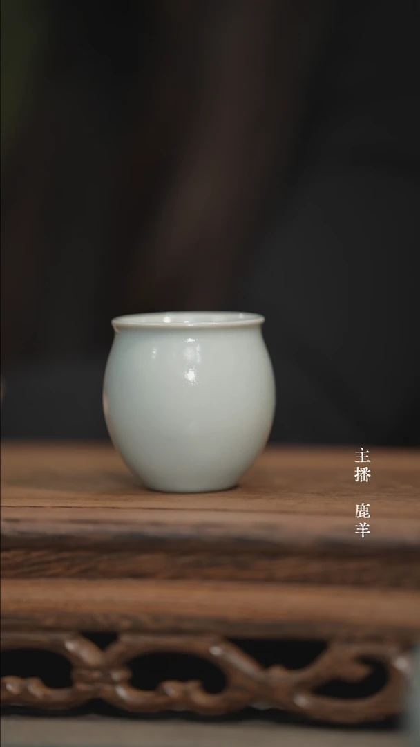 唇口缸杯-朱钰峰-羊