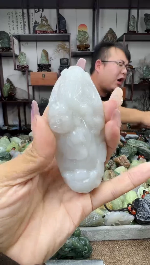 未镶嵌和田玉把件1
