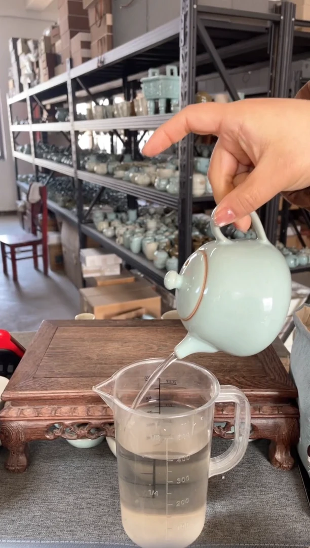 【闪购商品】瓷片天青葫芦壶。。。。