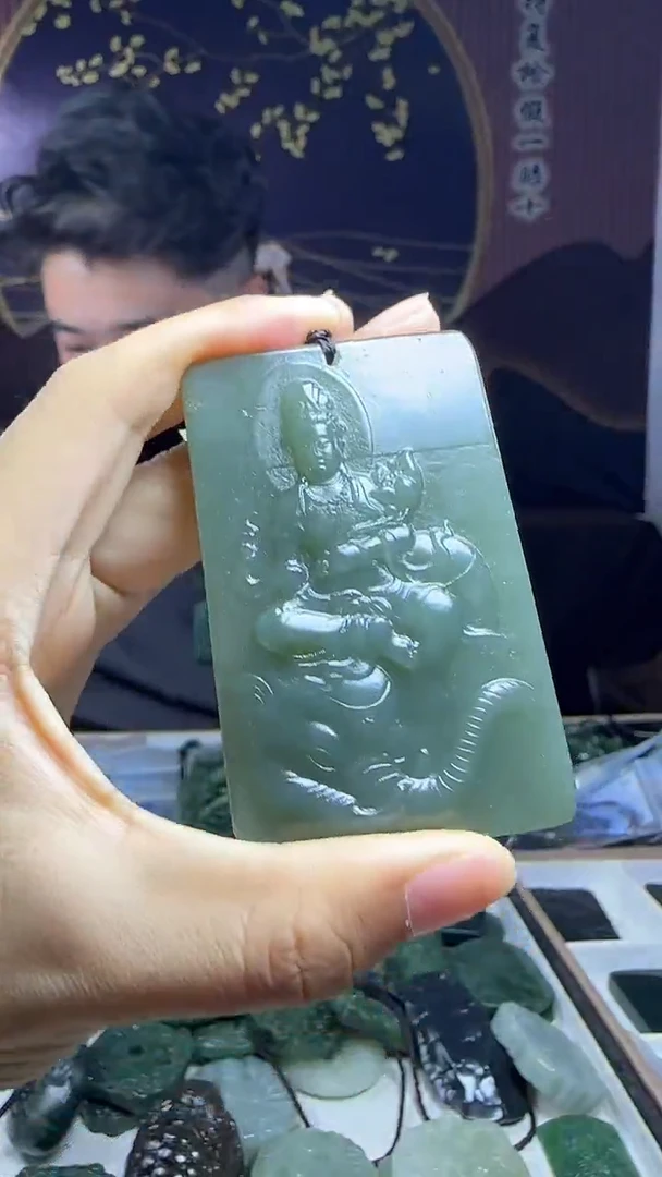 和田玉未镶嵌挂件和田玉买一发一