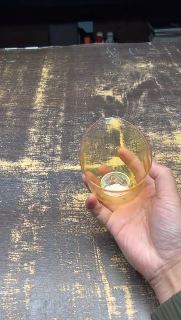 【闪购商品】/魏小玻水滴公杯（透明熏银）