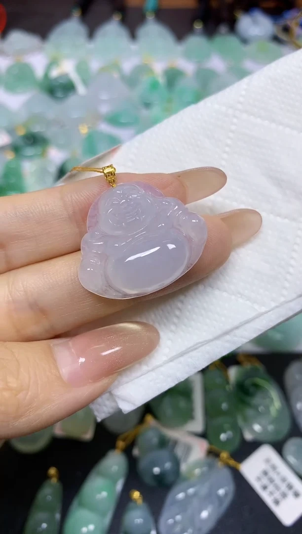 颈饰18K金镶嵌翡翠天然翡翠A货