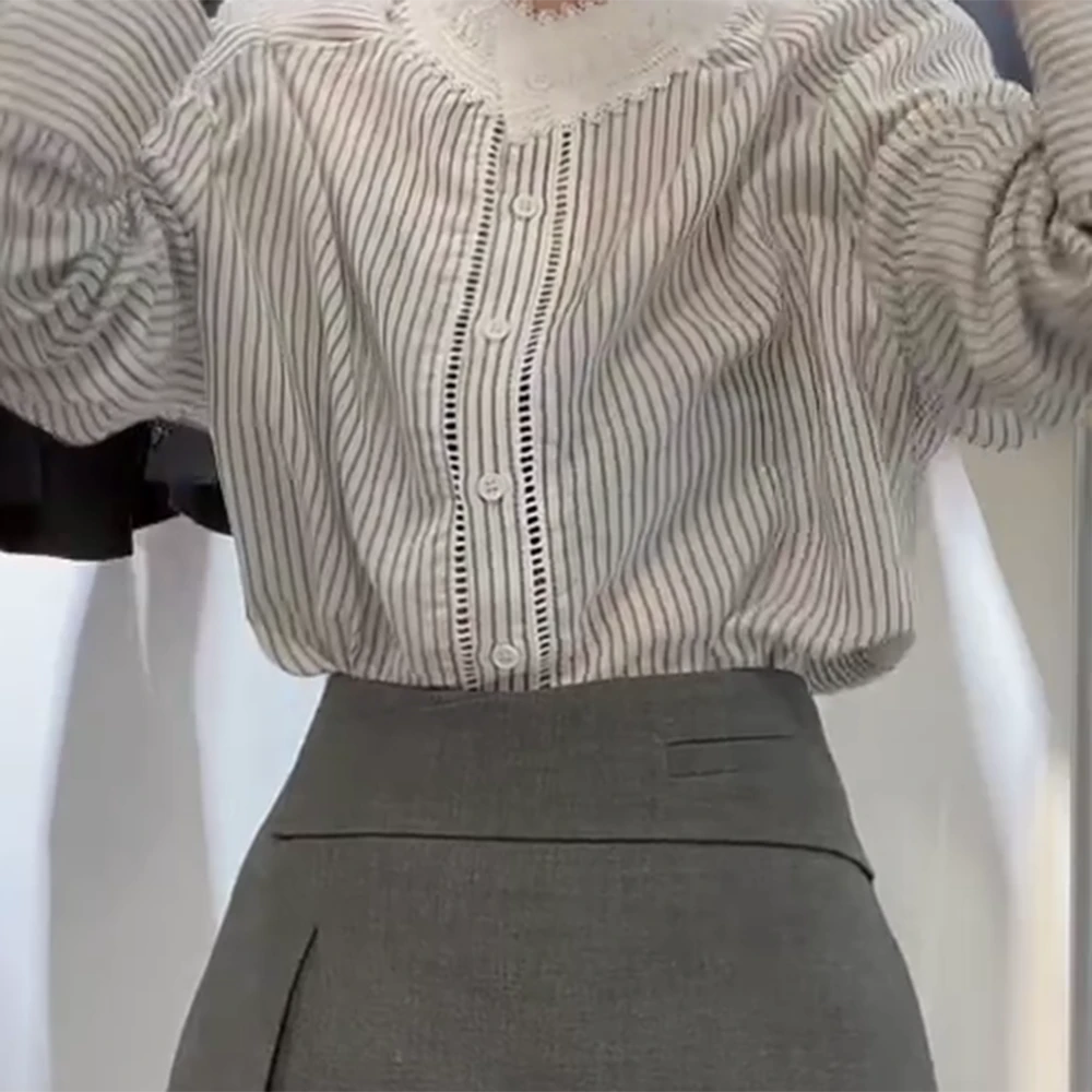 早春气质显瘦条纹小众设计感衬衫百搭休闲洋气长袖宽松