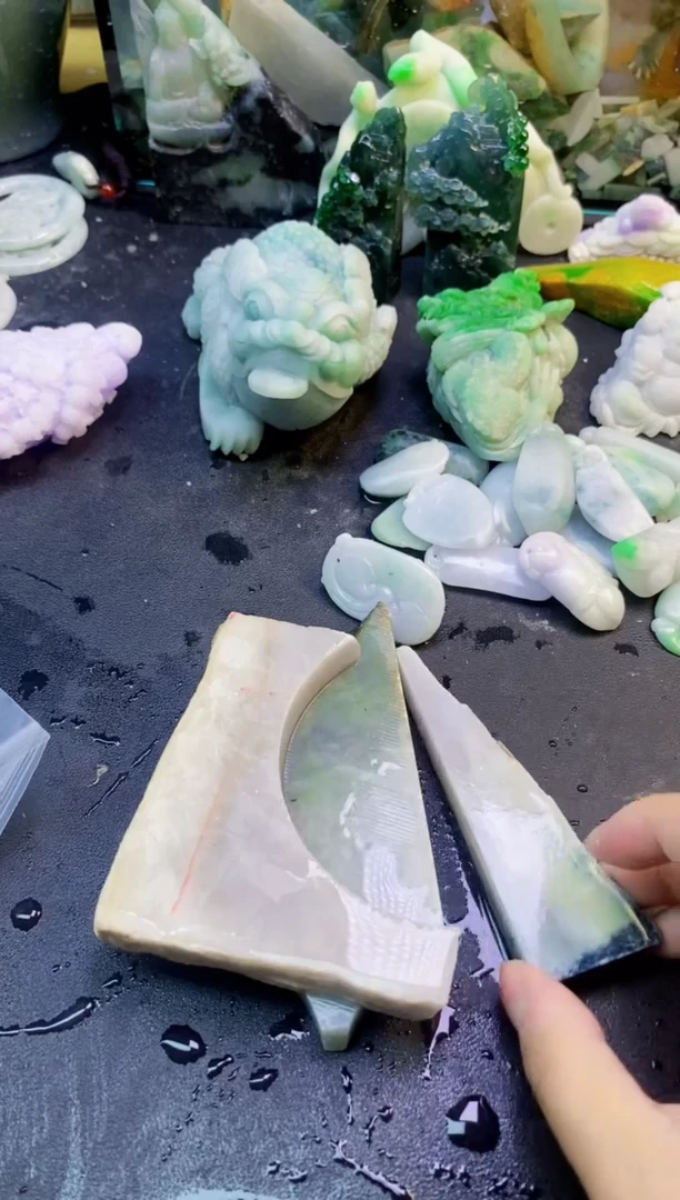 翡翠挂件未镶嵌天然翡翠126