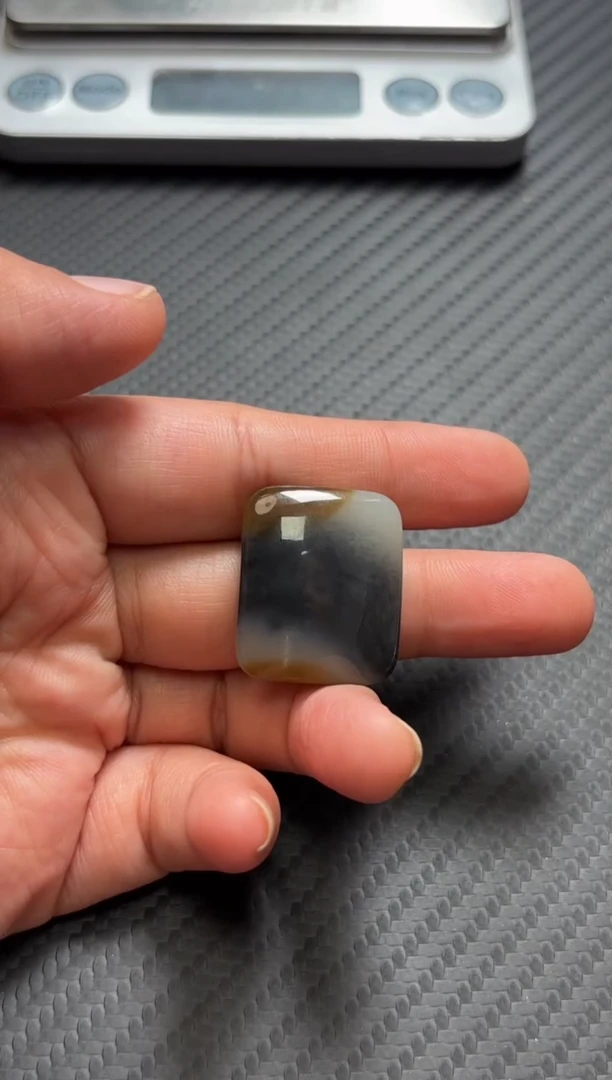 和田玉未镶嵌吊坠(不含链)若羌微色差吊坠