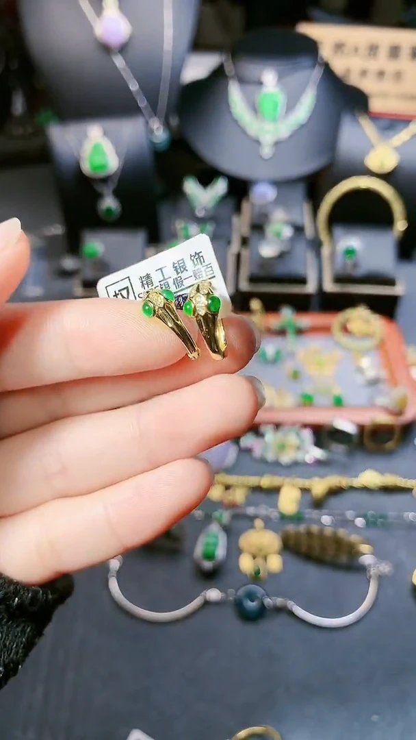 【闪购商品】翡翠耳饰银S925镶嵌耳饰