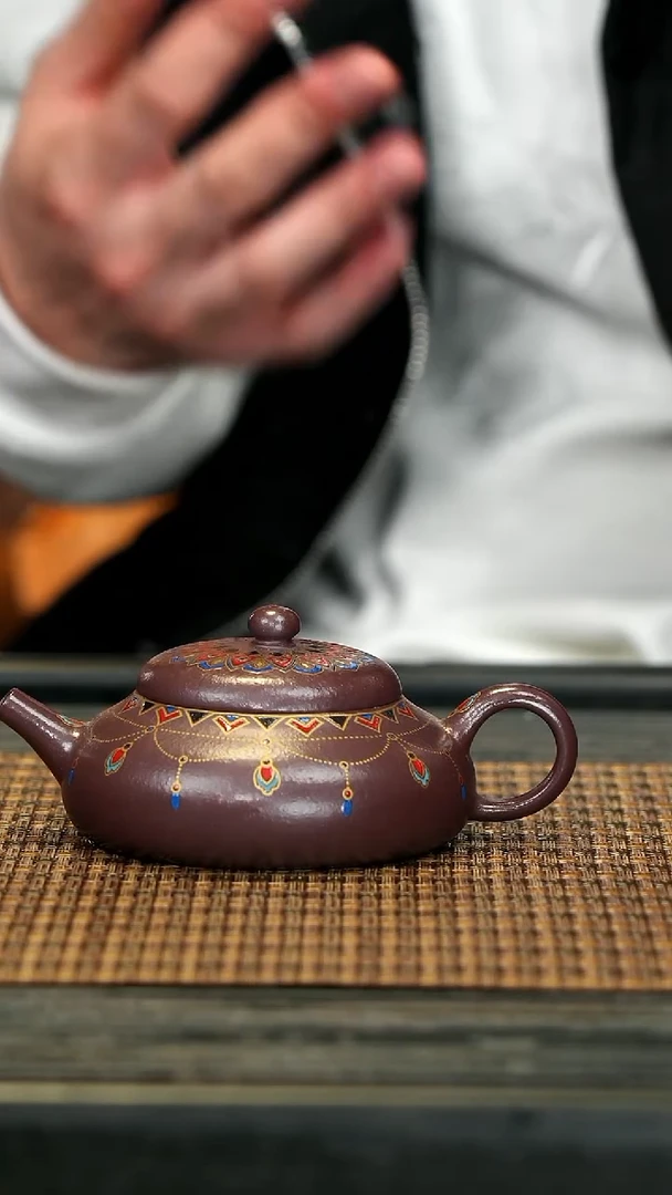 【闪购商品】紫砂茶壶35扁玉 珐琅彩