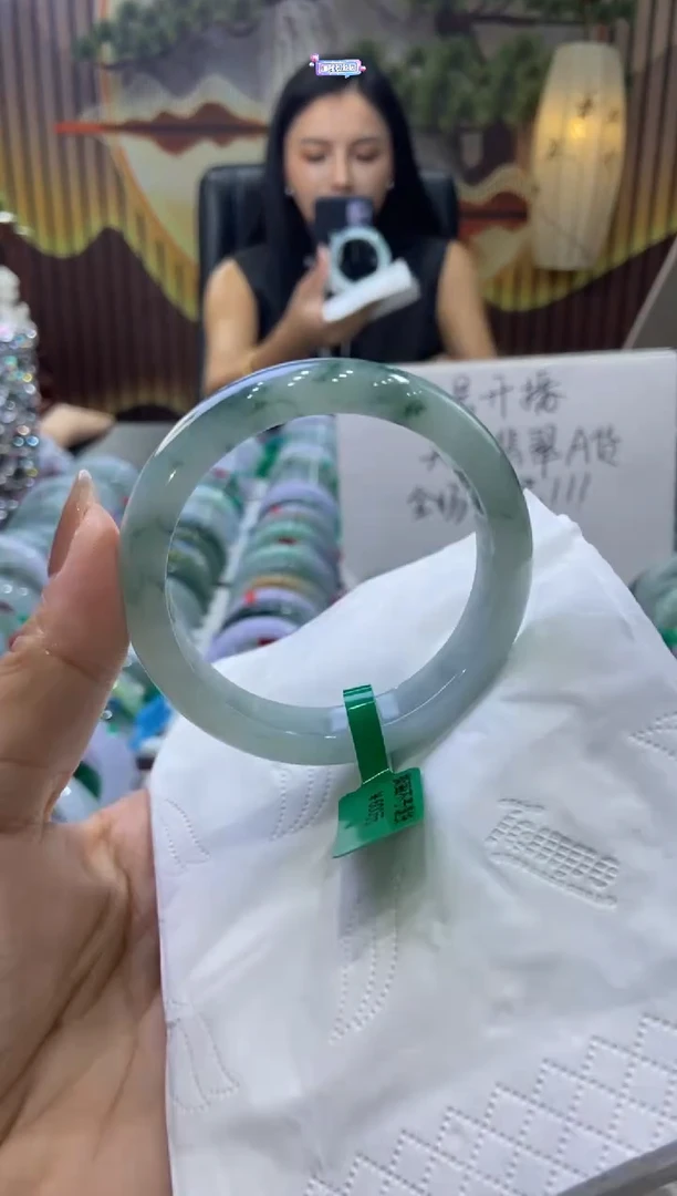 未镶嵌手镯翡翠00009624