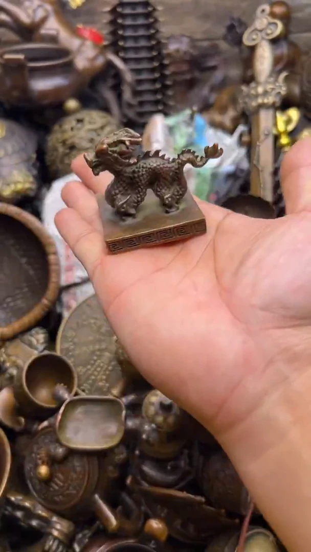 精美铜器，点击下单