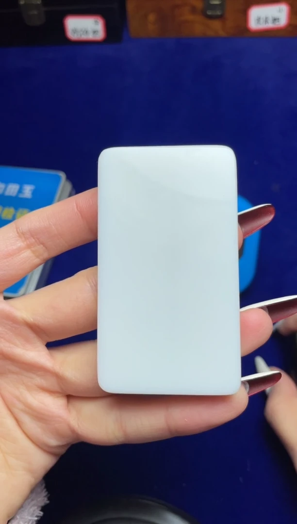 未镶嵌和田玉挂件喜*洋和田玉