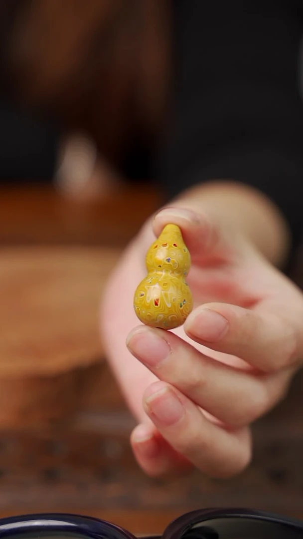 大漆变涂小葫芦（明黄色）