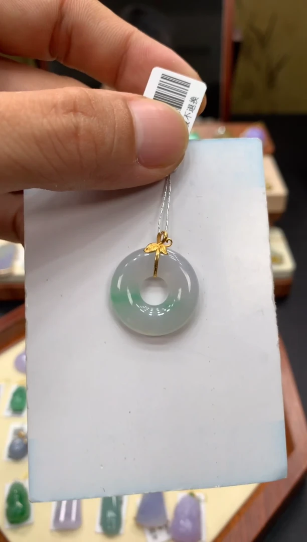 吊坠(不含链)18K金镶嵌翡翠甜甜圈