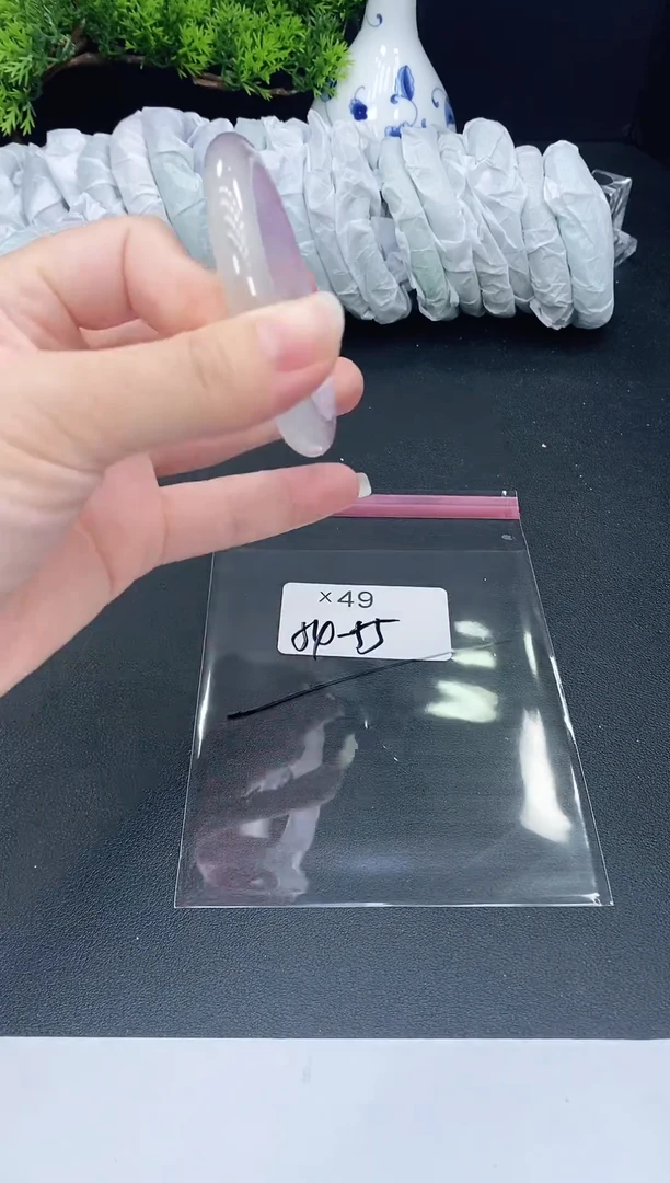 未镶嵌手镯翡翠49