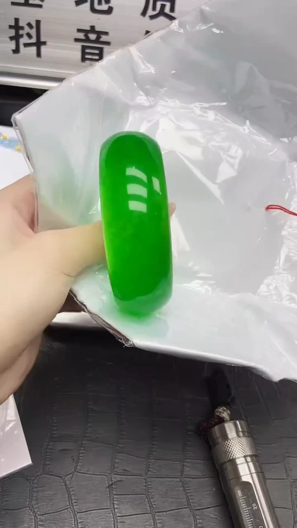 未镶嵌手镯翡翠翡翠满绿轮胎手镯K26