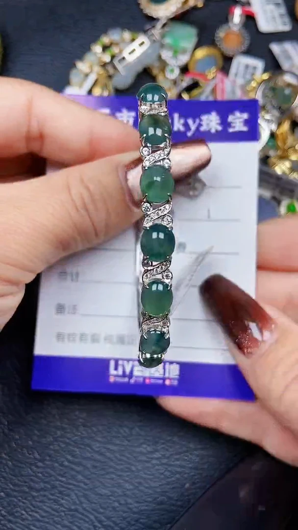 颈饰银S925镶嵌翡翠7994