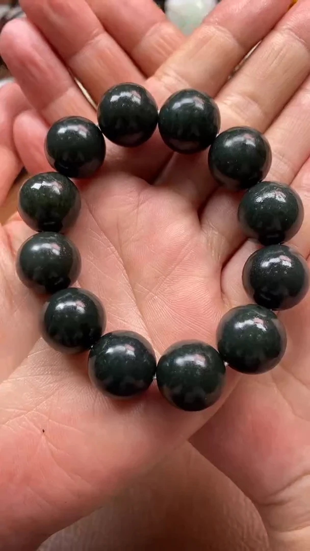 未镶嵌手串和田玉邢*生和田玉