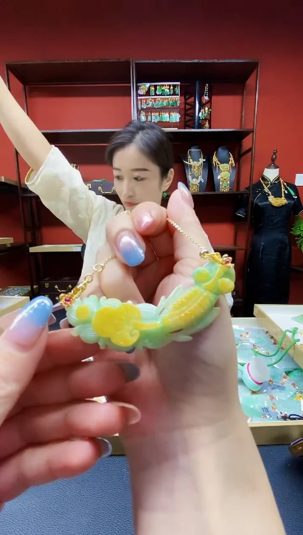 颈饰未镶嵌翡翠翡翠吊坠