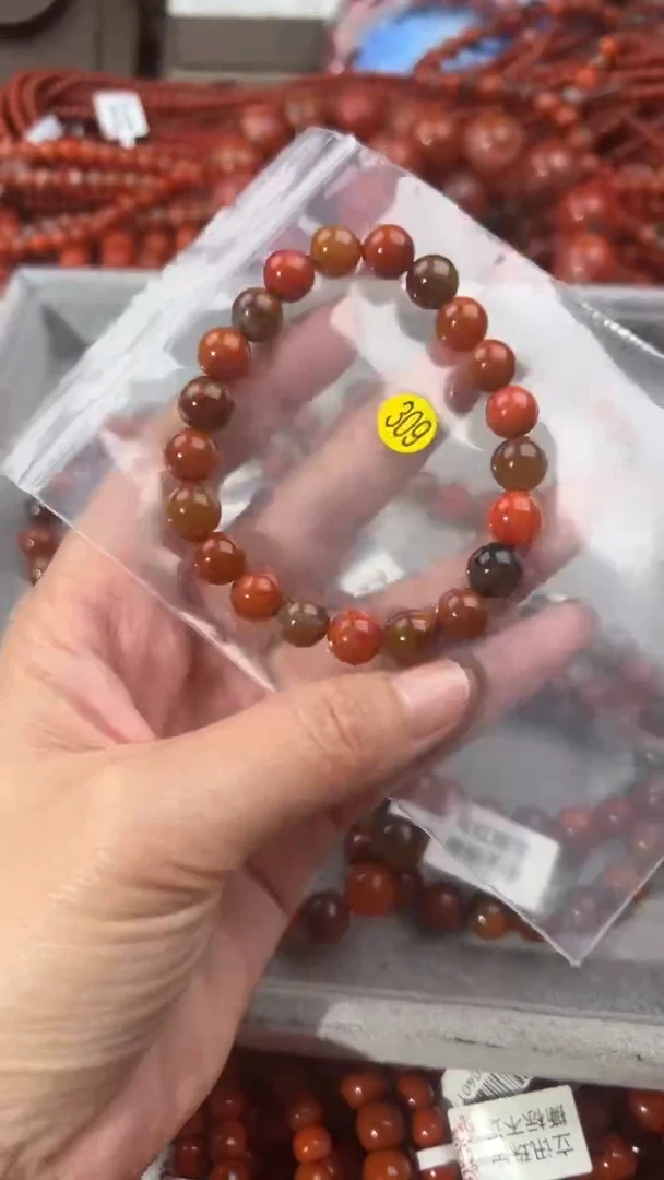 南红玛瑙手串未镶嵌9