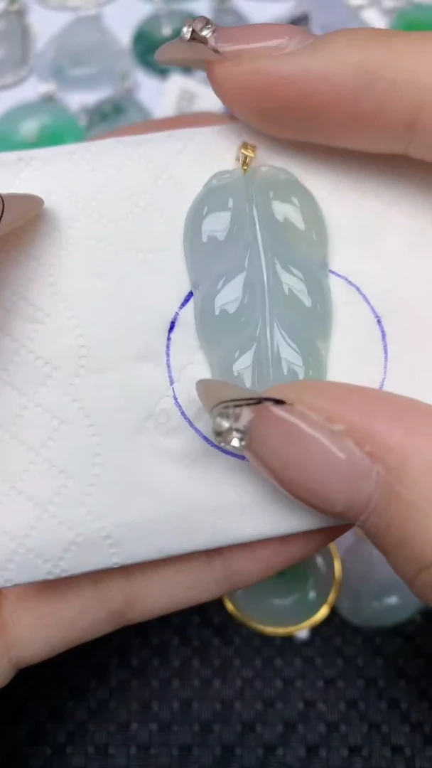 颈饰18K金镶嵌翡翠天然缅甸翡翠a货百元以上9元证书费自理