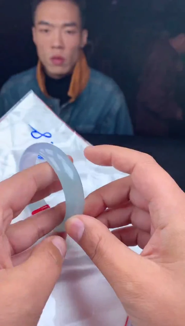 未镶嵌定制翡翠天****.465465