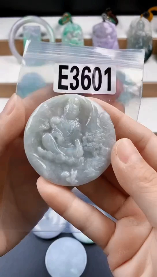 颈饰未镶嵌翡翠天然翡翠吊坠挂件