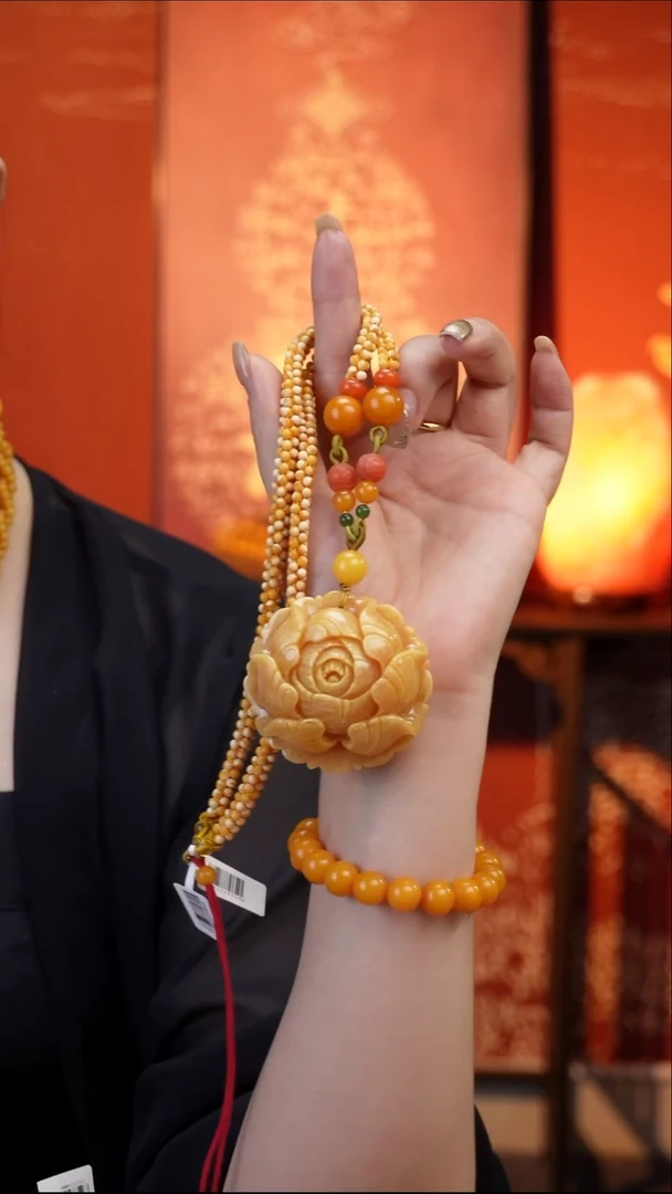 琥珀吊坠(赠链)未镶嵌天然琥珀蜜蜡牡丹花吊坠套装