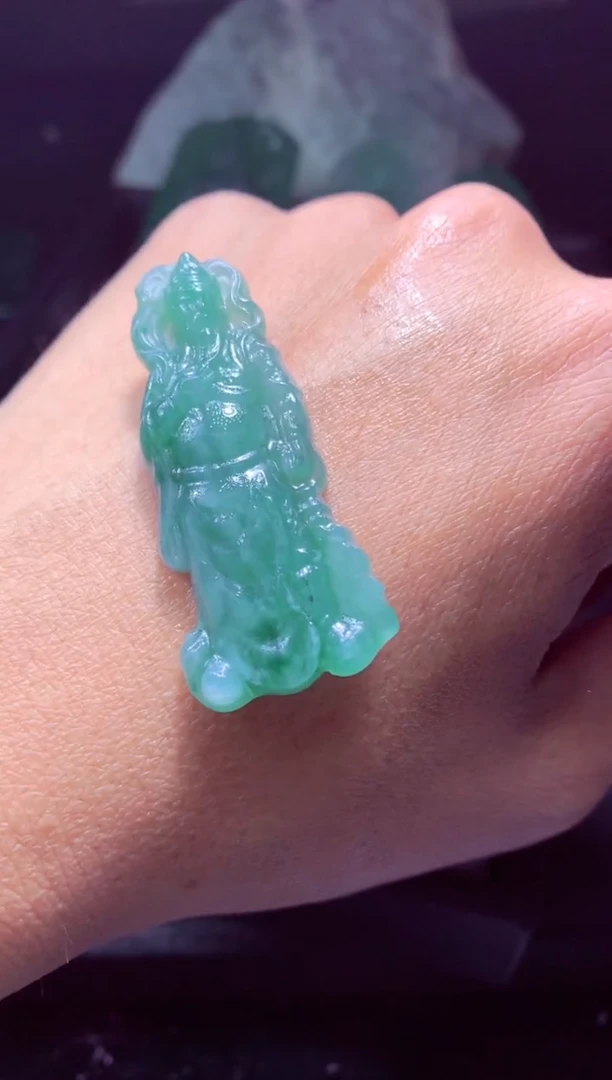 未镶嵌定制翡翠用****9天然缅甸翡翠A货毛货多样性发货其一