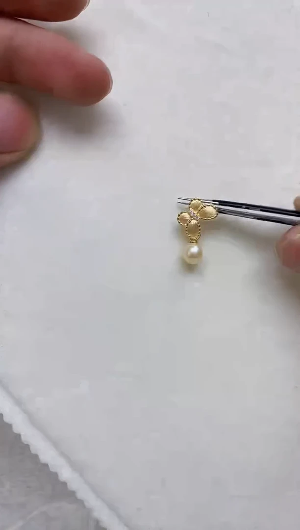 颈饰银S925镶嵌海水珍珠