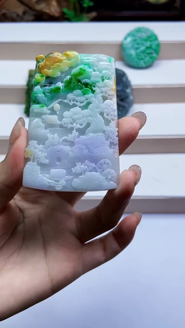 颈饰未镶嵌翡翠翡翠A货