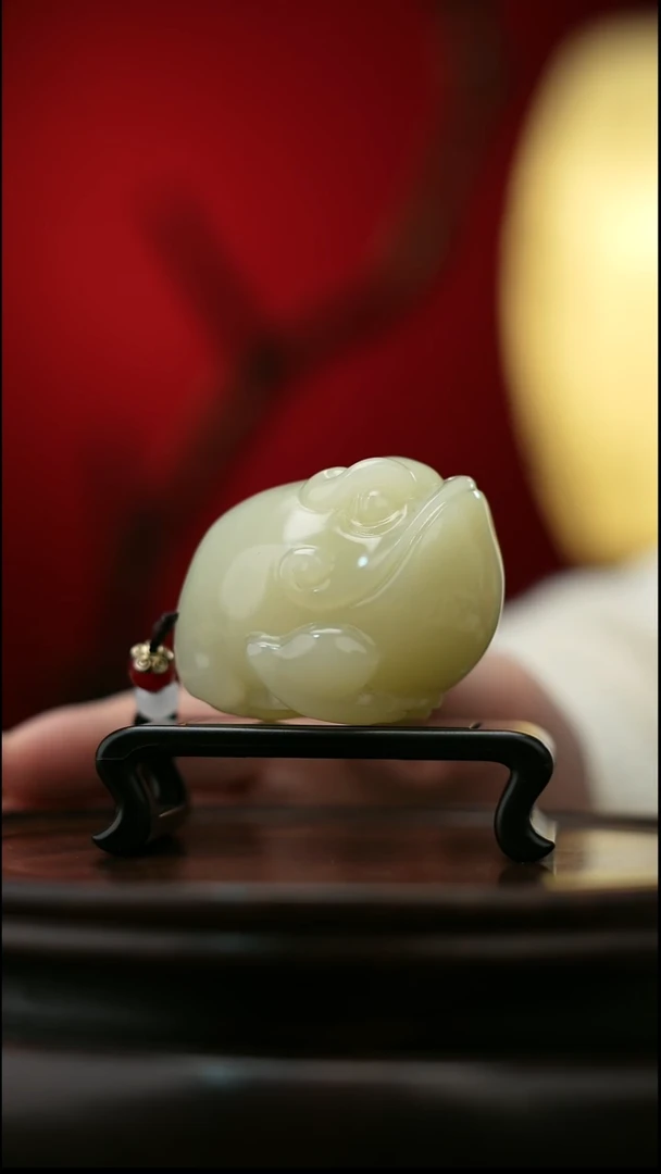 玉【招财金蟾】天然玉石手把件