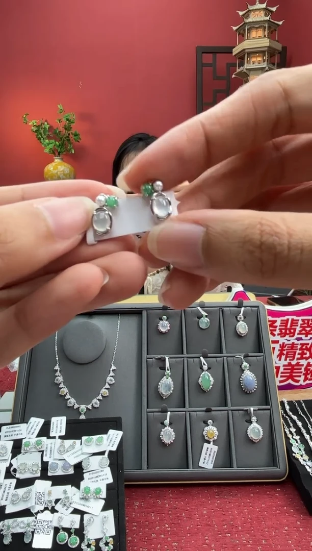 银S925镶嵌翡翠耳饰002935R