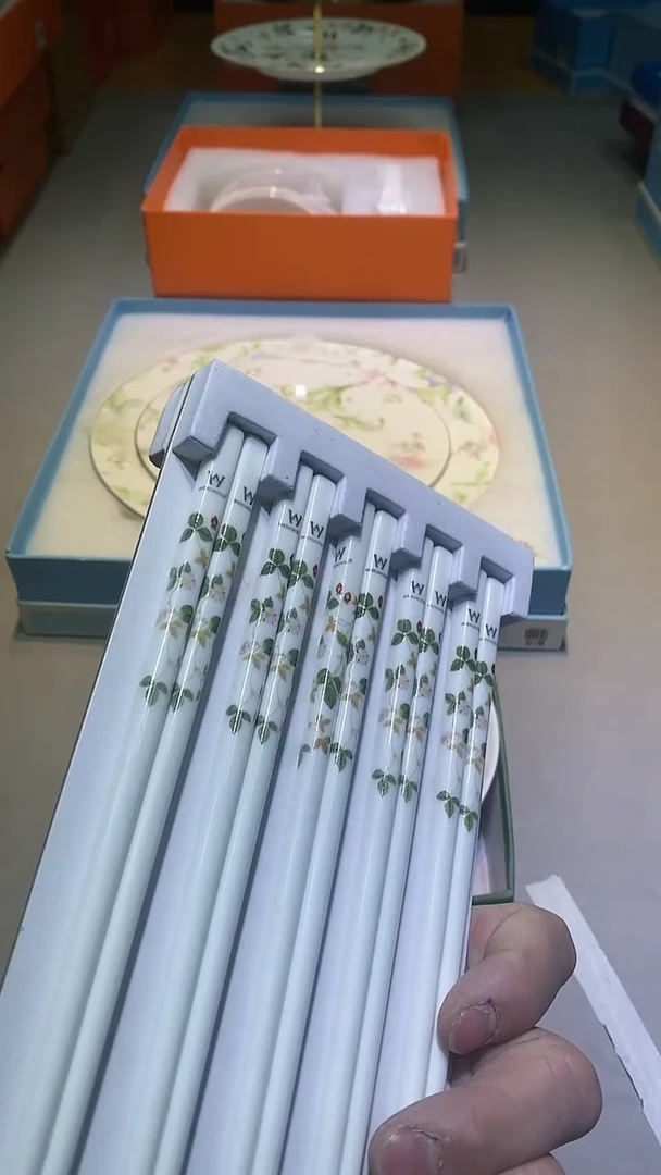 【闪购商品】瓷片11111111111111111