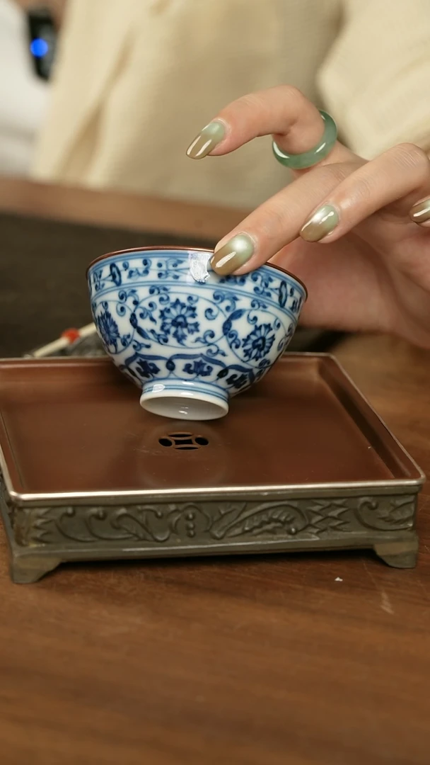 青花缠枝莲单杯.