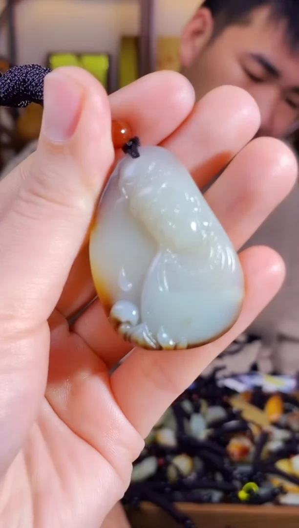 【闪购商品】和田玉颈饰未镶嵌1